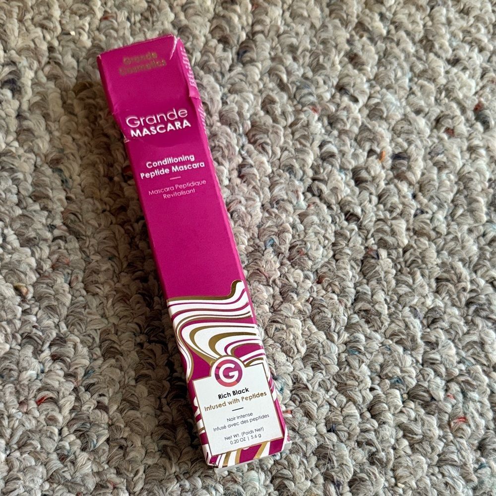 NEW Grande Cosmetics GrandeMASCARA Conditioning Peptide Mascara, RICH BLACK
